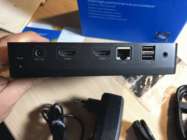 Intel Celeron N4100, quad-core CPU